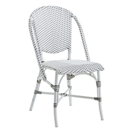 Husina Outdoor Sofie Chair with Durable AluRattan Frame